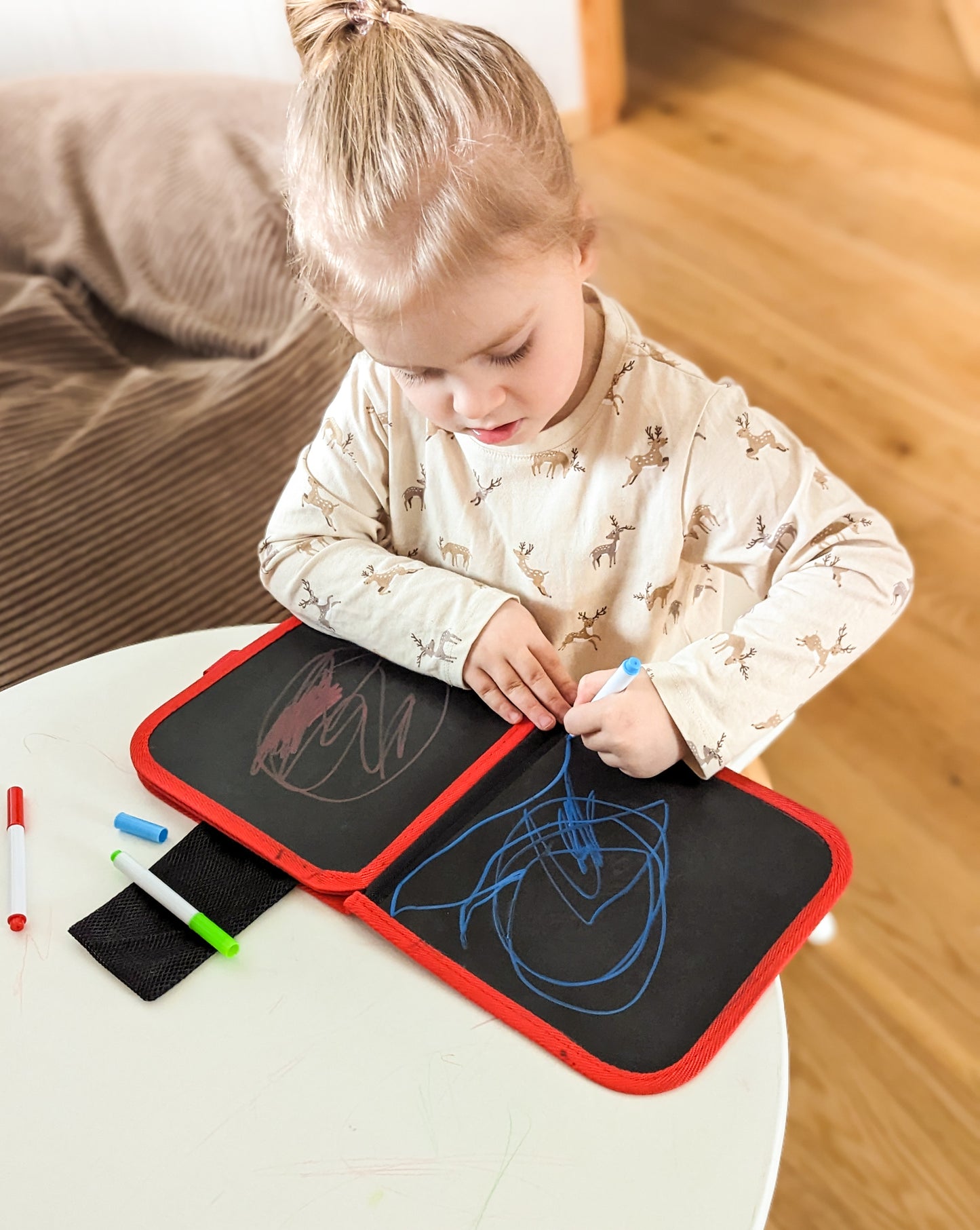 Erasable drawing book